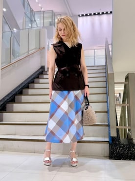 ブルーレーベル・クレストブリッジ公式さん（レディース・161cm）の夏コーディネート