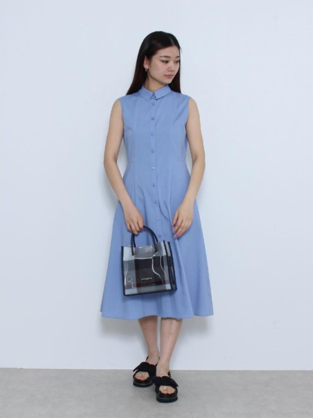 ブルーレーベルクレストブリッジ　青　ワンピース　ドレス　新品未使用　タグ付き ブルーレーベル・クレストブリッジ公式(ブルーレーベル/ブラック