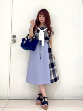 「アイテム（バッグ、ブルー系）」を使った、ブルーレーベル・クレストブリッジ公式さん（レディース・152cm）の夏コーディネート