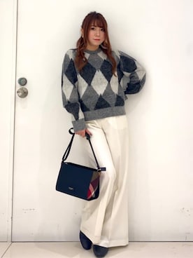 ブルーレーベル・クレストブリッジ公式さんのコーディネート