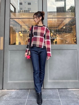 「BLUE LABEL CRESTBRIDGE（ブルーレーベルクレストブリッジ）のアイテム（キーホルダー）」を使った、ブルーレーベル・クレストブリッジ公式さん（レディース・162cm）の秋コーディネート