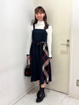 「アイテム（その他ヘアアクセサリー）」を使った、ブルーレーベル・クレストブリッジ公式さん（レディース・159cm）の秋コーディネート