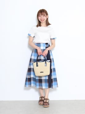 ブルーレーベル・クレストブリッジ公式さん（レディース・159cm）の夏コーディネート