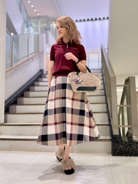 「アイテム（キーホルダー）」を使った、ブルーレーベル・クレストブリッジ公式さん（レディース・161cm）の秋コーディネート