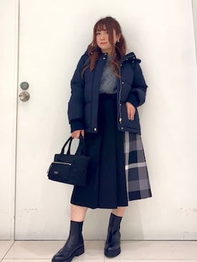 「アイテム（ダウンジャケット/コート、ブルー系）」を使った、ブルーレーベル・クレストブリッジ公式さん（レディース・152cm）の秋コーディネート