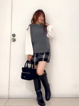 「BLUE LABEL CRESTBRIDGE（ブルーレーベルクレストブリッジ）のニットベスト付きカットソー（ニット/セーター）」を使った、ブルーレーベル・クレストブリッジ公式さん（レディース・152cm）の秋コーディネート