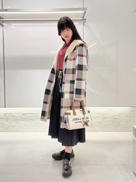 「アイテム（ポロシャツ）」を使った、ブルーレーベル・クレストブリッジ公式さん（レディース・157cm）の秋コーディネート