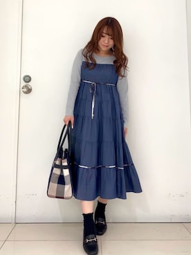 ブルーレーベル・クレストブリッジ公式さんのコーディネート