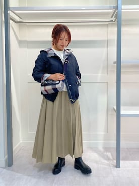 「アイテム（マウンテンパーカー）」を使った、ブルーレーベル・クレストブリッジ公式さん（レディース・152cm）の秋コーディネート