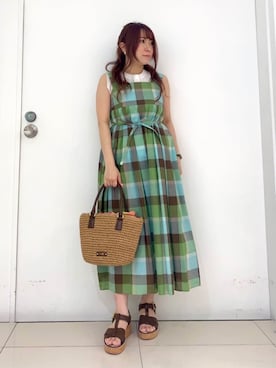 「アイテム（シュシュ）」を使った、ブルーレーベル・クレストブリッジ公式さん（レディース・152cm）の夏コーディネート
