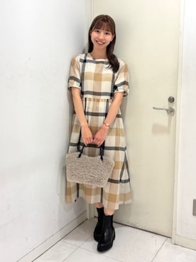 「CB CRESTBRIDGE（シービークレストブリッジ）のアイテム」を使った、ブルーレーベル・クレストブリッジ公式さん（レディース・159cm）の秋コーディネート