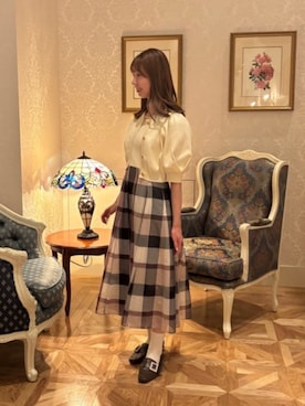 ブルーレーベル・クレストブリッジ公式さんのコーディネート