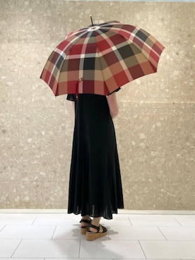 「アイテム（長傘）」を使った、ブルーレーベル・クレストブリッジ公式さん（レディース・154cm）の夏コーディネート