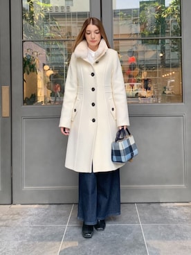 ブルーレーベル・クレストブリッジ公式さんのコーディネート