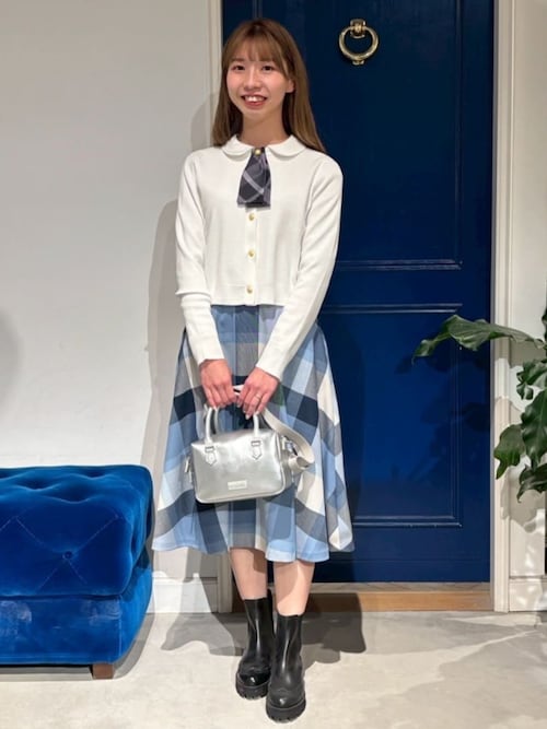 BLUE LABEL CRESTBRIDGE（ブルーレーベルクレストブリッジ） ボストン