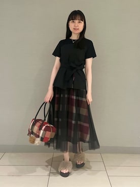 「アイテム（キーホルダー）」を使った、ブルーレーベル・クレストブリッジ公式さん（レディース・165cm）の夏コーディネート