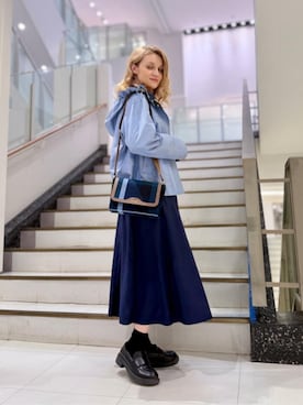 「アイテム（マウンテンパーカー）」を使った、ブルーレーベル・クレストブリッジ公式さん（レディース・161cm）の秋コーディネート
