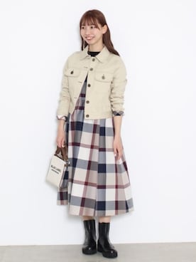 「BLUE LABEL CRESTBRIDGE（ブルーレーベルクレストブリッジ）のアイテム」を使った、ブルーレーベル・クレストブリッジ公式さん（レディース・159cm）の春コーディネート