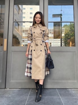 「アイテム（トレンチコート）」を使った、ブルーレーベル・クレストブリッジ公式さん（レディース・162cm）の秋コーディネート