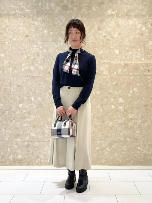 BLUE LABEL CRESTBRIDGE（ブルーレーベルクレストブリッジ） ボストン