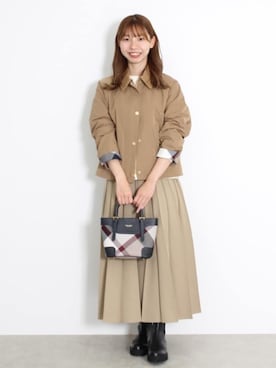 ブルーレーベル・クレストブリッジ公式さん（レディース・159cm）の秋コーディネート