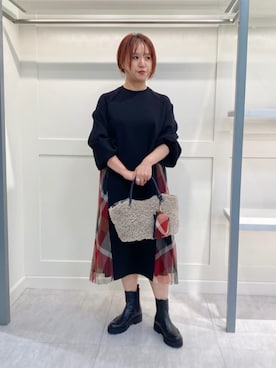 「アイテム（ポーチ）」を使った、ブルーレーベル・クレストブリッジ公式さん（レディース・152cm）の秋コーディネート