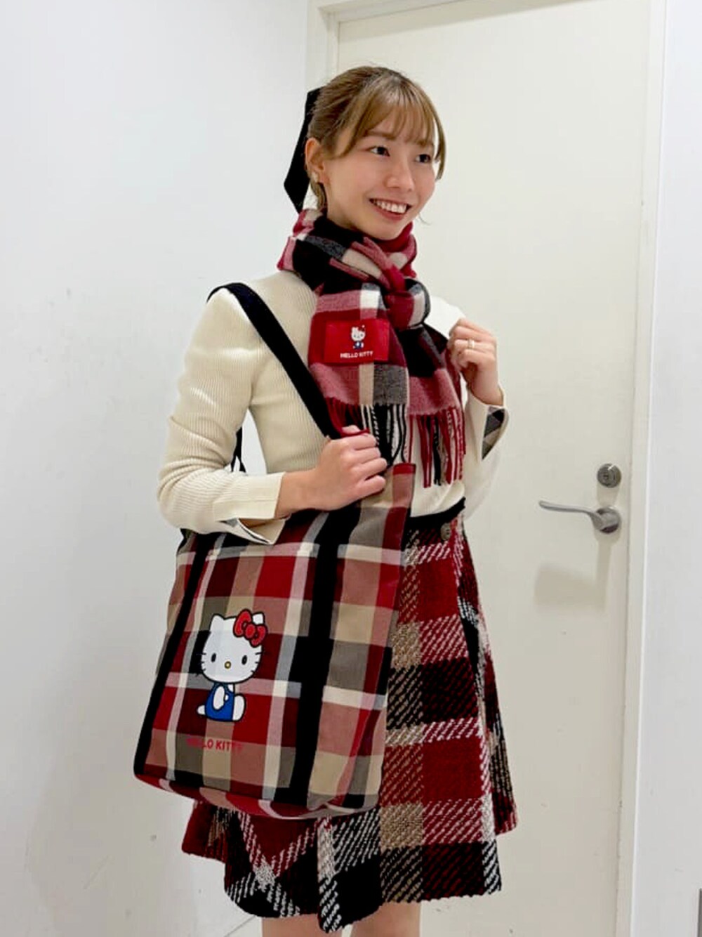ブルーレーベルクレストブリッジ　ノバチェック柄　フード付大人可愛いあったか羽織り ブルーレーベル・クレストブリッジ公式(ブルーレーベル/ブラック