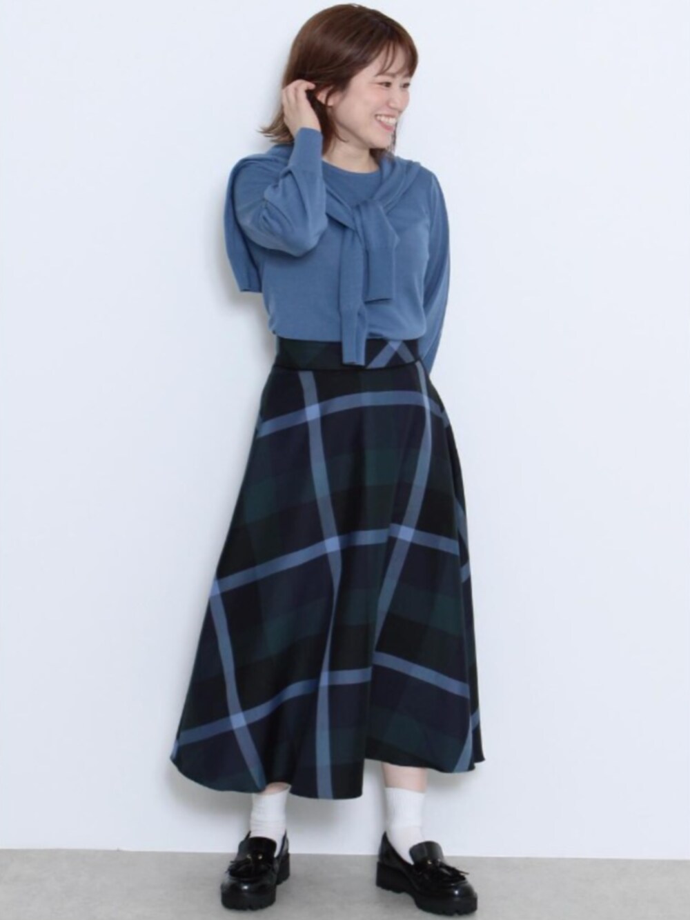 BLUE LABEL CRESTBRIDGE（ブルーレーベルクレストブリッジ）の