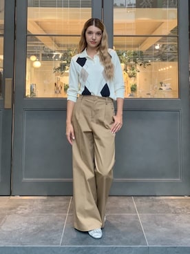 「アイテム（キーケース/キーアクセサリー）」を使った、ブルーレーベル・クレストブリッジ公式さん（レディース・160cm）の秋コーディネート
