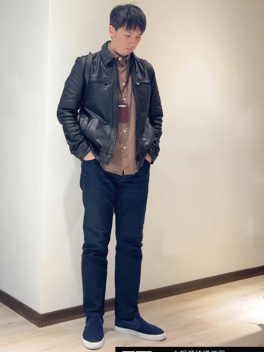 「DC SHOESのMANUAL SLIP-ON LE/DCスリッポン（スリッポン、ブルー系）」を使った、mads Kaoさん（メンズ・178cm）の春コーディネートの1枚目の写真