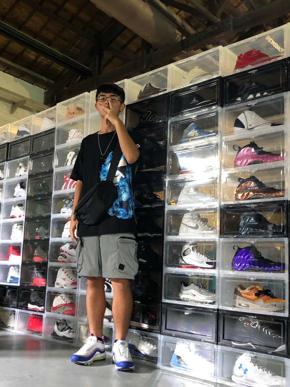「NIKEのアイテム（スニーカー、その他）」を使った、ChenYi Weiさん（メンズ・167cm）の夏コーディネートの1枚目の写真