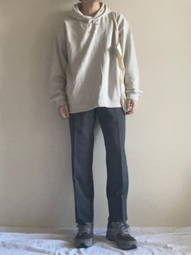 「usedのアイテム（スラックス、グレー系）」を使った、くーまさん（メンズ・169cm）の秋コーディネート