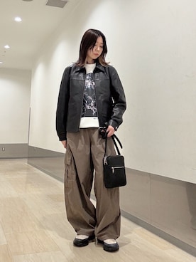 「アイテム（ブルゾン）」を使った、れなさん（レディース・163cm）の秋コーディネート