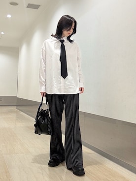 「tk.TAKEO KIKUCHI（ティーケータケオキクチ）のアイテム（シューズ）」を使った、れなさん（レディース・163cm）の秋コーディネート