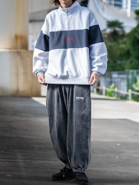 「clarks」｜「アイテム（スウェット）」を使った、ますさん（メンズ・177cm）の秋コーディネート