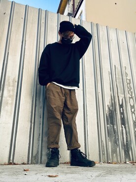 「oversize」｜「アイテム（その他シューズ）」を使った、Binghua Zengさん（メンズ・168cm）の秋コーディネート