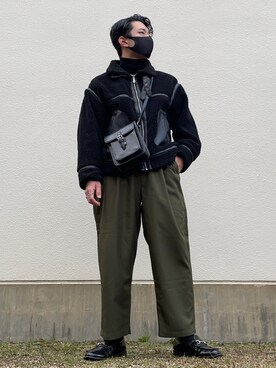 「LASSU&FRISS（ラスアンドフリス）の[ベーシックデザイン] ビットローファー（ローファー）」を使った、だなお、くろーぜっと。さん（メンズ・178cm）の冬コーディネート