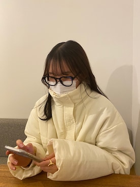 「黒縁メガネ」｜「アイテム（その他アウター）」を使った、ゴリパニさん（レディース・160cm）の冬コーディネート
