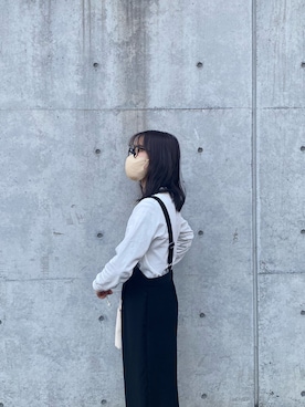 「黒縁メガネ」｜「アイテム（サロペット/オーバーオール）」を使った、ゴリパニさん（レディース・160cm）の秋コーディネート