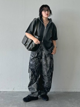 「アイテム（パーカー）」を使った、Naoさん（レディース・159cm）の夏コーディネート