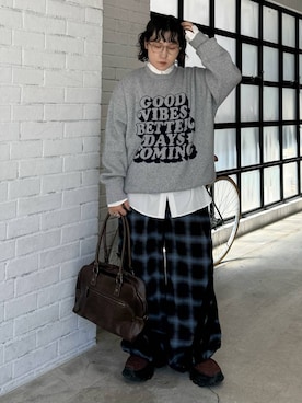 「PBLIM（ページボーイリム）のアイテム（スラックス）」を使った、Naoさん（レディース・159cm）の秋コーディネート