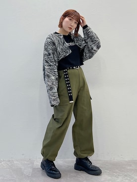 「アイテム（カーゴパンツ）」を使った、Naoさん（レディース・159cm）の冬コーディネート
