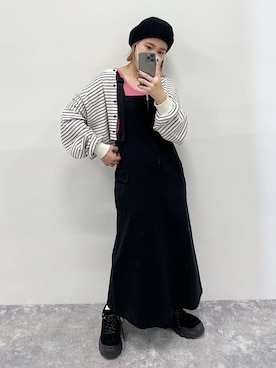 「ショート丈トップス」｜「アイテム（ジャンパースカート）」を使った、Naoさん（レディース・159cm）の冬コーディネート