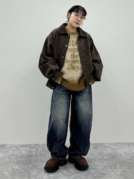 「PBLIM（ページボーイリム）の《UNISEX》スラブブリーチデニム（デニムパンツ）」を使った、Naoさん（レディース・159cm）の秋コーディネート