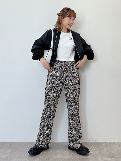 Nao（PAGEBOY 本部）｜PAGEBOYLIMのスラックスを使ったコーディネート - WEAR
