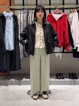 「LOWRYS FARM（ローリーズファーム）のレザーバルーンブルゾン 637617（ブルゾン、ブラック系）」を使った、miyusan☆さん（レディース・155cm）の冬コーディネート