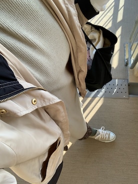 「スニーカー好きと繋がりたい」｜「アイテム（ブルゾン）」を使った、erer6さん（レディース・159cm）の秋コーディネート