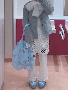 「FEKETE（フェケテ）のアイテム」を使った、amさん（レディース・165cm）の春コーディネート