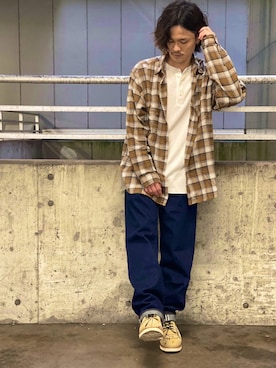 「UNIQLO（ユニクロ）のワッフルヘンリーネックT（長袖）（Tシャツ/カットソー）」を使った、TAKAHIROさん（メンズ・172cm）の秋コーディネート