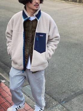 「patagonia」｜「アイテム（スウェットパンツ）」を使った、TAKAHIROさん（メンズ・172cm）の冬コーディネート